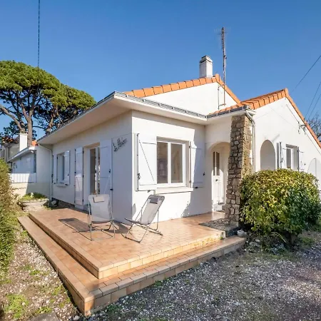 Les Albatros By Interhome Pornic